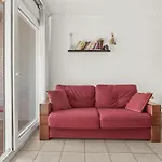 A Deux Pas De La Frejus